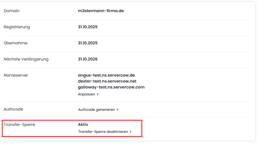 Domain-Detailansicht im Kundenportal mit Markierung auf die Transfer-Sperre